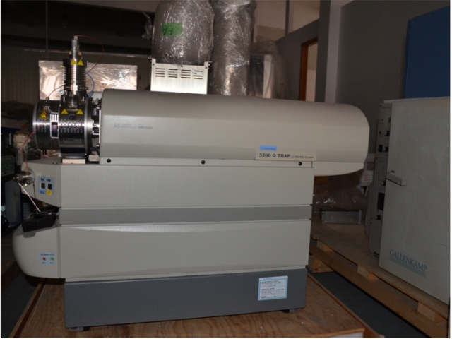 YM1100 ABI 3200 Q Trap 串联四极杆线性离子阱质谱仪